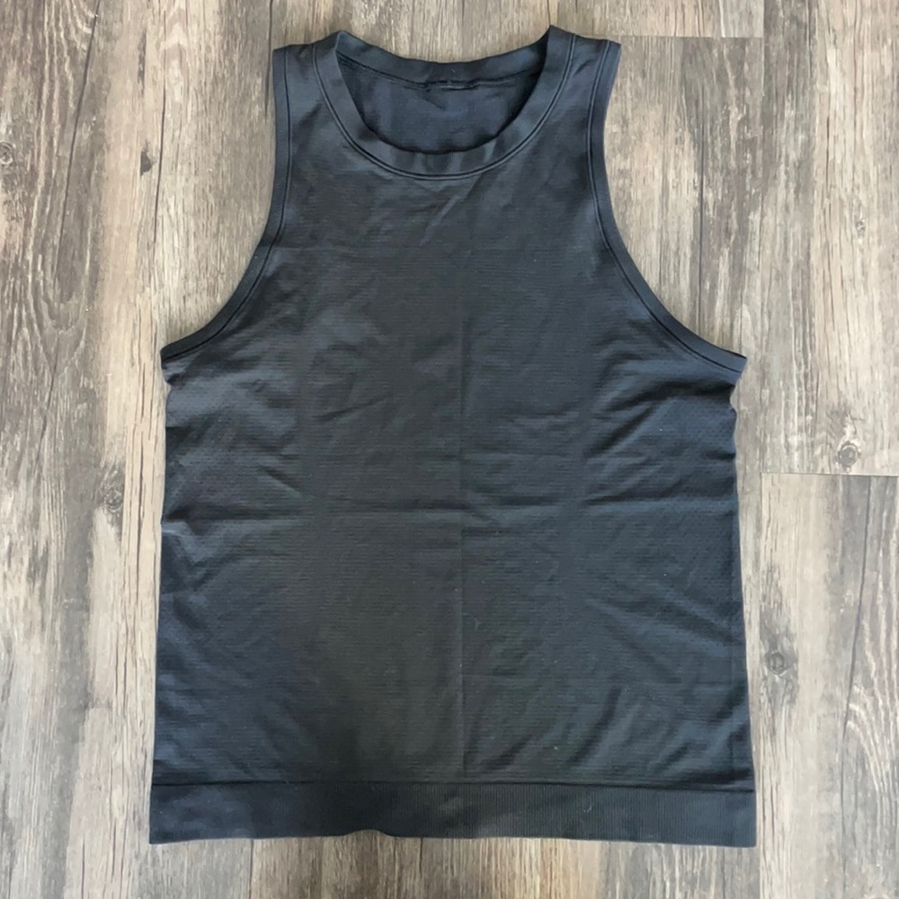 Lululemon Swiftly Tech Racerback - Relaxed Fit